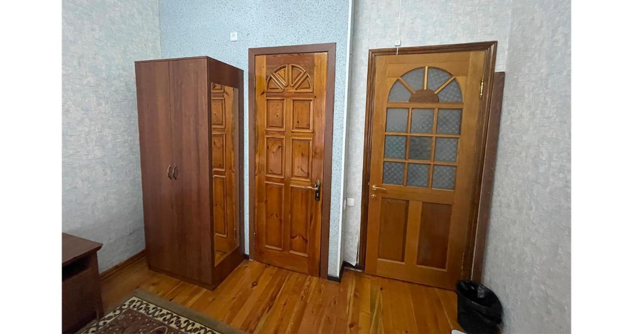 Old Inn Hostel Tashkent Exterior photo