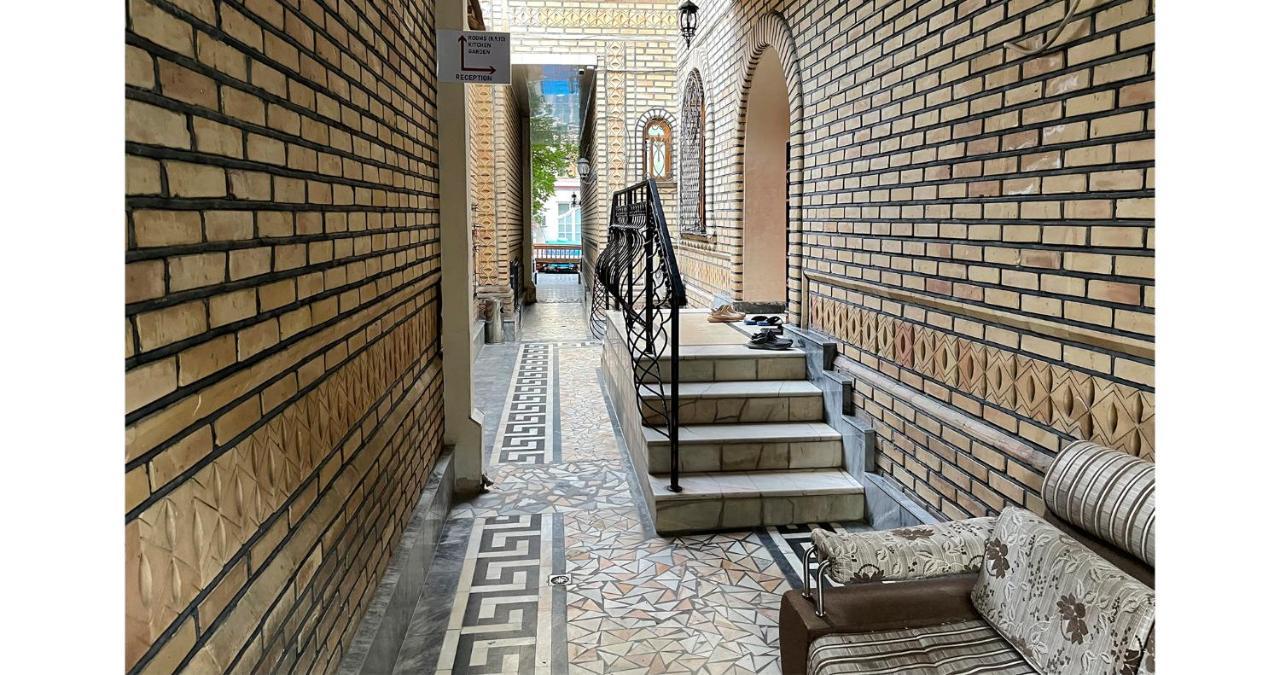 Old Inn Hostel Tashkent Exterior photo